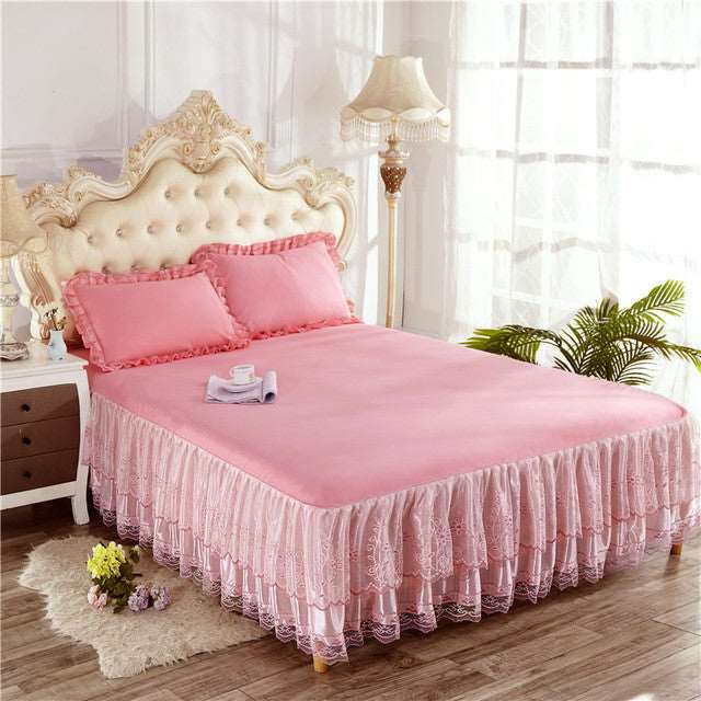 1pcs Solid color lace bed skirt + 2pcs pillowcase for home or hotel decorate.