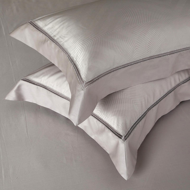Luxury Egyptian cotton soft, breathable premium bedding set.